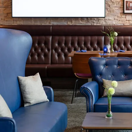 Hilton Garden Inn Stuttgart Neckarpark-2
